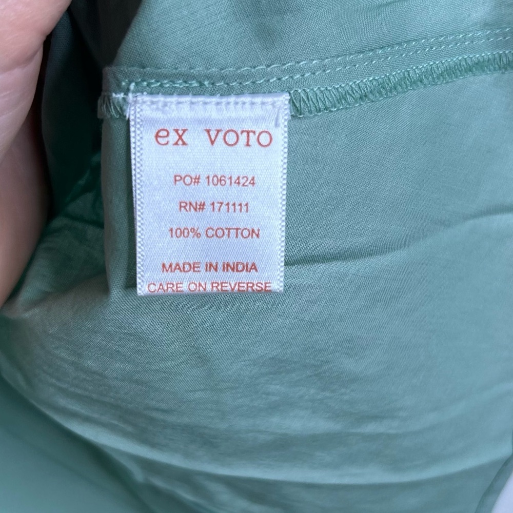 NWT Ex Voto 100% Cotton Chloe Short Sleeve Blouse in Green - Picture 16 of 16